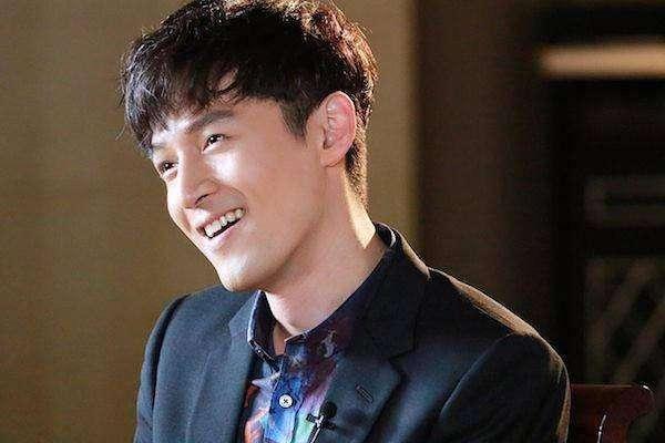 娱乐大爆料胡歌结婚了吗,娱乐圈再掀波澜，爱情长跑终成正果  第1张